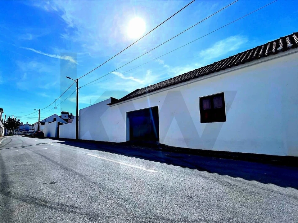 Moradia T4 para Venda em Couço Foto 35