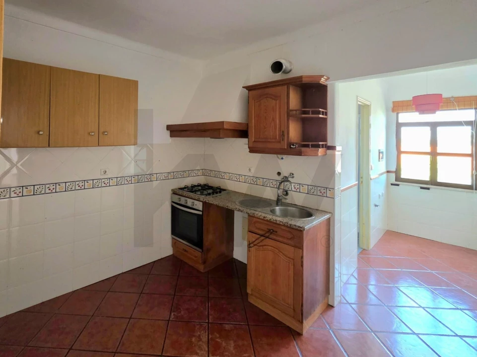 Moradia T4 para Venda em Couço Foto 23