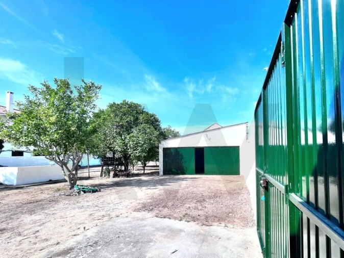 Moradia T4 para Venda em Couço Foto 34