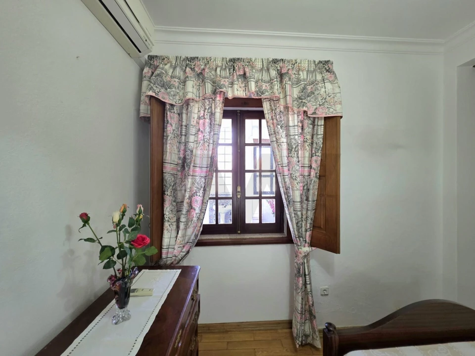 Moradia T4 para Venda em Couço Foto 7