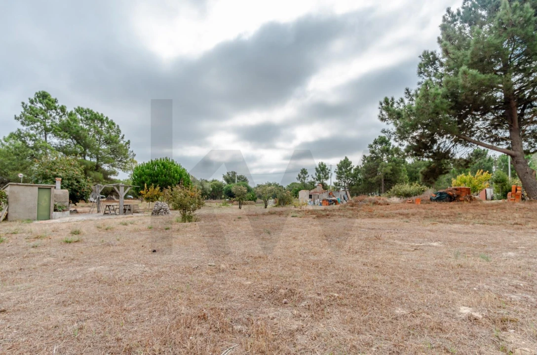 Terreno para Venda em Santo Antonio da Charneca Foto 14