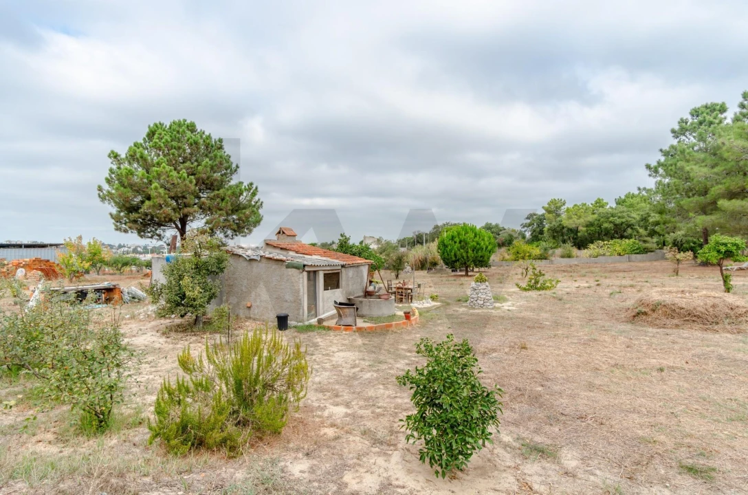 Terreno para Venda em Santo Antonio da Charneca Foto 20