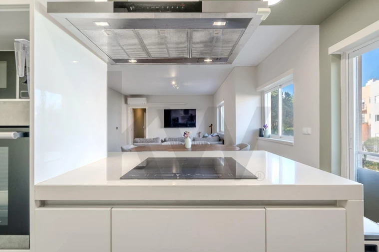 Apartamento T2 para Venda em São Domingos de Rana Foto 6