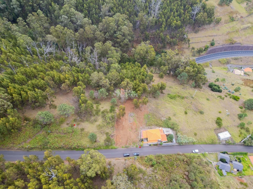 Terreno para Venda em Estreito da Calheta Foto 12