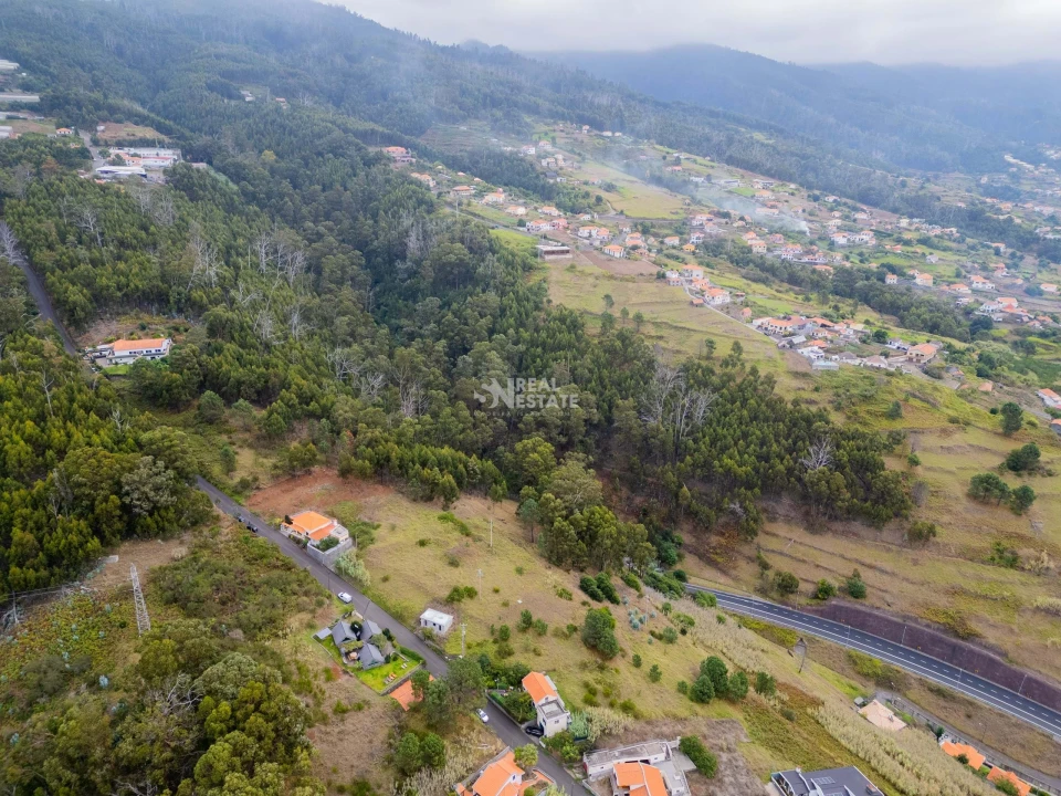 Terreno para Venda em Estreito da Calheta Foto 10
