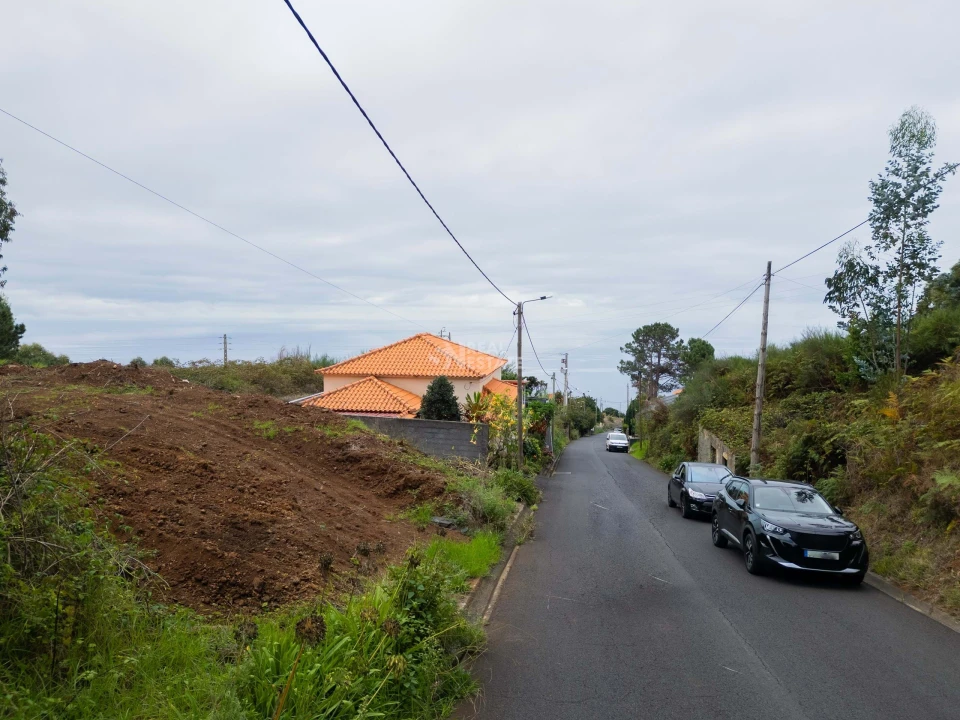 Terreno para Venda em Estreito da Calheta Foto 20