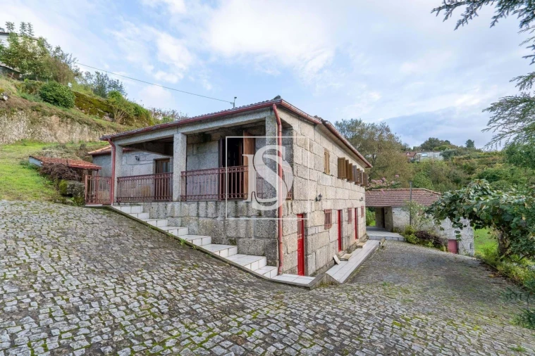 Moradia para Venda em Gouveia (São Simão) Foto 33