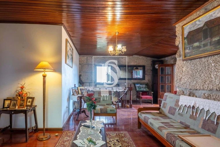 Moradia para Venda em Gouveia (São Simão) Foto 8