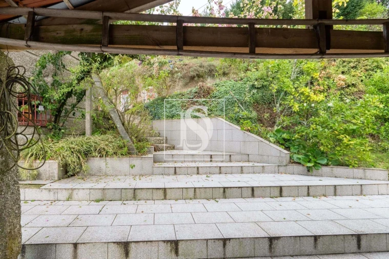 Moradia para Venda em Gouveia (São Simão) Foto 24