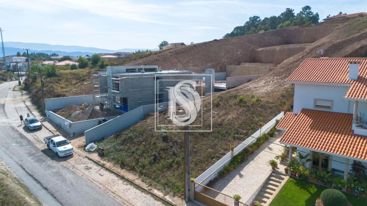 Terreno para Venda em Vila Garcia, Aboim e Chapa Foto 10