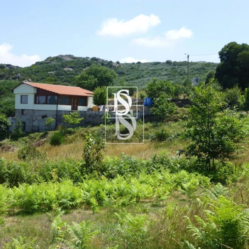 Moradia T1 para Venda em Bustelo, Carneiro e Carvalho de Rei Foto 15