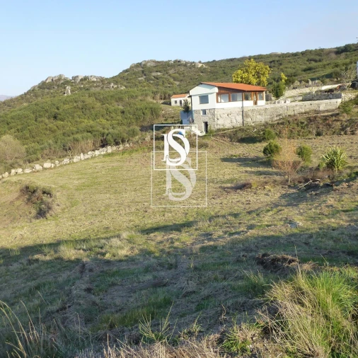 Moradia T1 para Venda em Bustelo, Carneiro e Carvalho de Rei Foto 7