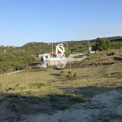 Moradia T1 para Venda em Bustelo, Carneiro e Carvalho de Rei Foto 6