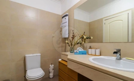 Apartamento T4 para Venda em Lagos (São Sebastião e Santa Maria)