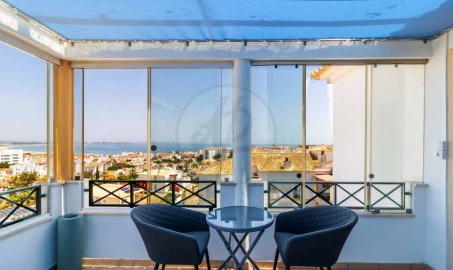 Apartamento T4 para Venda em Lagos (São Sebastião e Santa Maria)