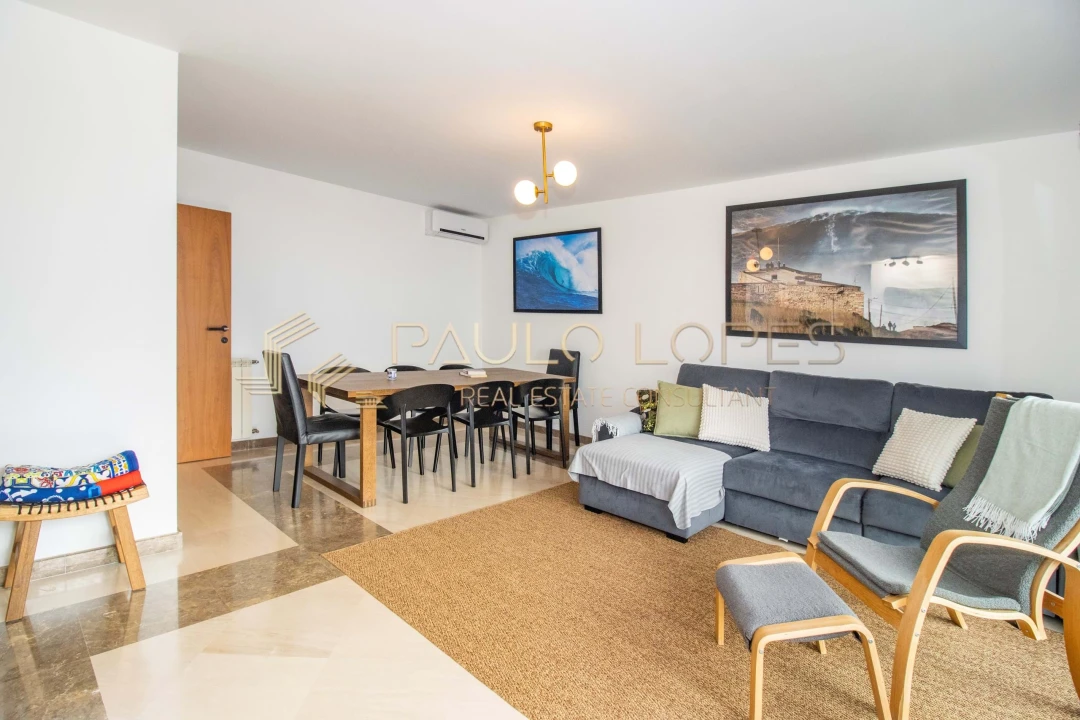 Moradia T4 para Venda em Nazare Foto 8