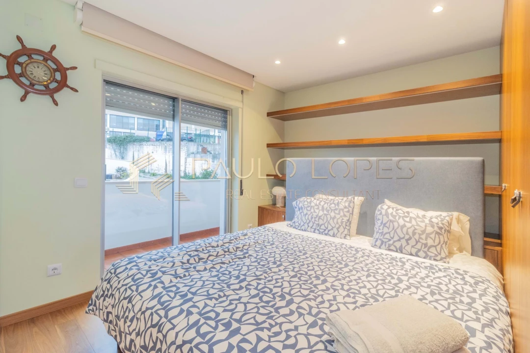 Moradia T4 para Venda em Nazare Foto 14