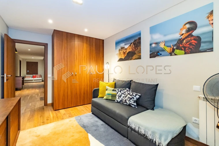 Moradia T4 para Venda em Nazare Foto 24