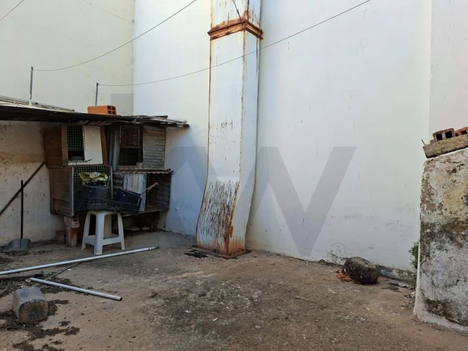 Moradia T4 para Venda em Vila do Bispo e Raposeira Foto 1