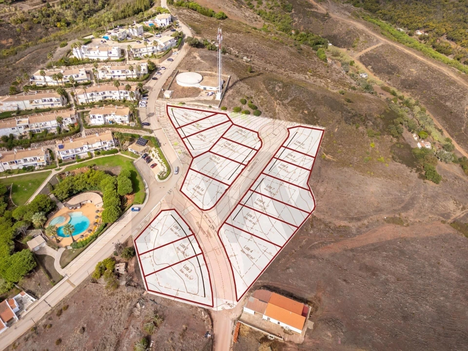 Terreno para Venda em Budens Foto 1