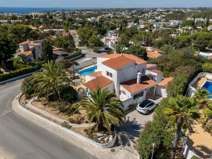 Moradia T5 para Venda em Lagoa e Carvoeiro Foto 4