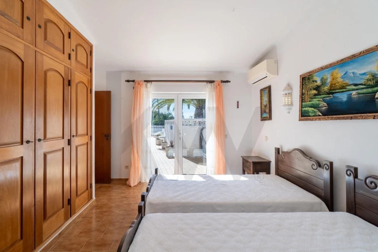 Moradia T5 para Venda em Lagoa e Carvoeiro Foto 25