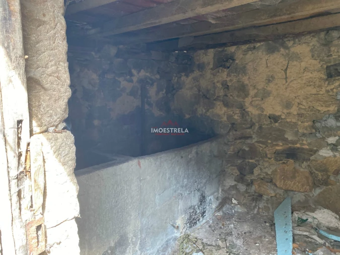 Moradia T3 para Venda em Folgosinho Foto 10