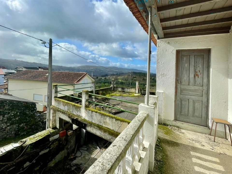 Moradia T2 para Venda em Castelo de Penalva Foto 2