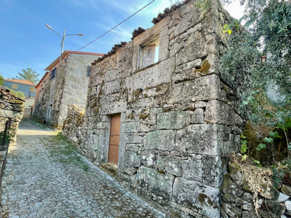 Moradia T0 para Venda em Castelo de Penalva Foto 1