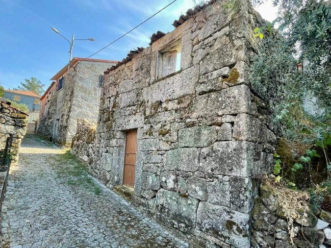 Moradia T0 para Venda em Castelo de Penalva Foto 1