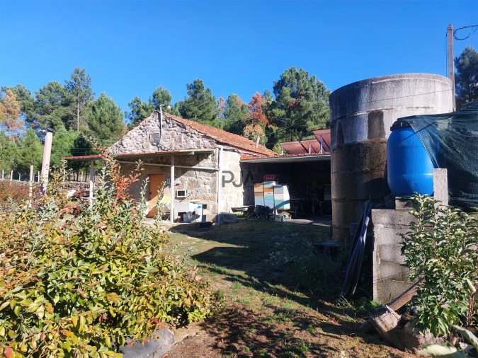 Quinta T0 para Venda em Muxagata Foto 11