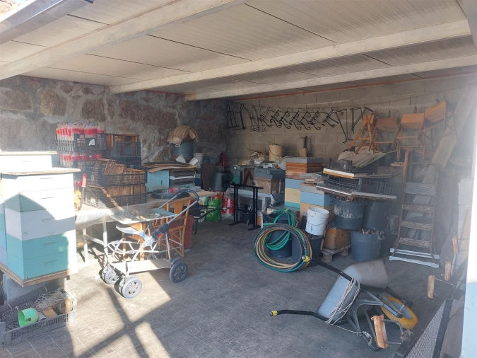 Quinta T0 para Venda em Muxagata Foto 26