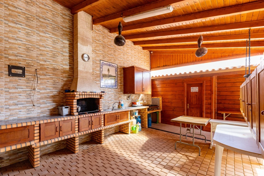 Quinta T0 para Venda em Almagreira Foto 18