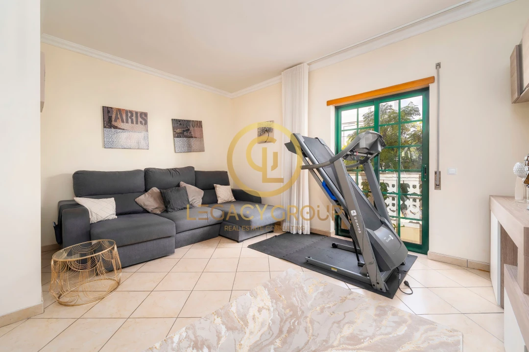 Apartamento T2 para Venda em Almancil Foto 6