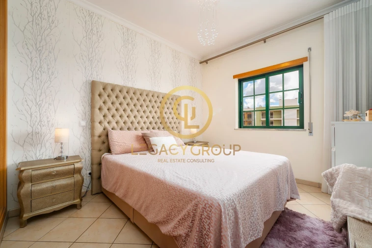 Apartamento T2 para Venda em Almancil Foto 11