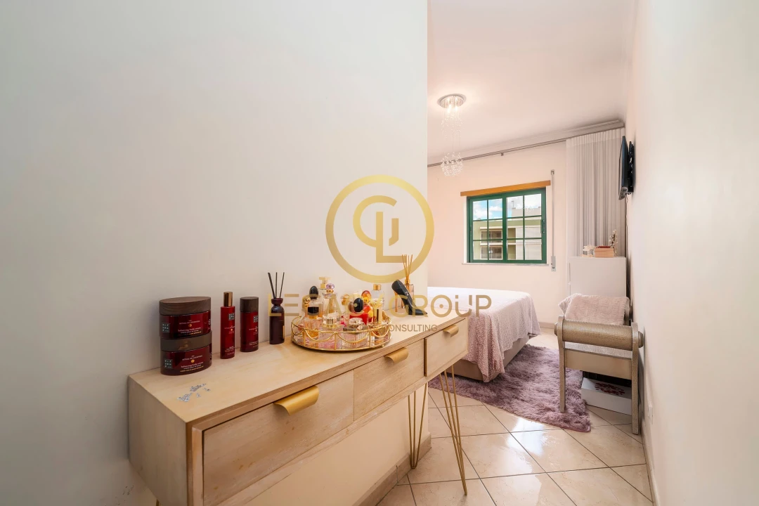 Apartamento T2 para Venda em Almancil Foto 10