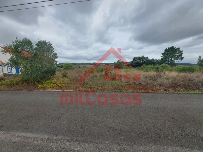 Terreno para Venda em Carvoeira e Carmões