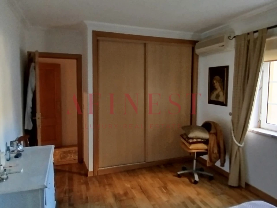 Apartamento T2 para Arrendamento em Alcabideche Foto 13