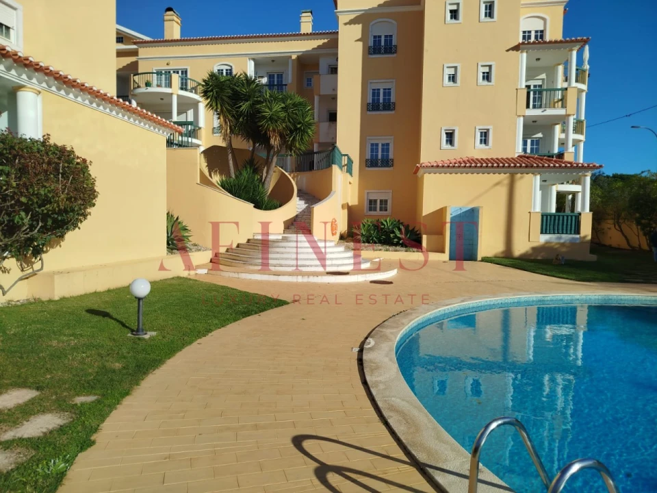 Apartamento T2 para Arrendamento em Alcabideche Foto 1