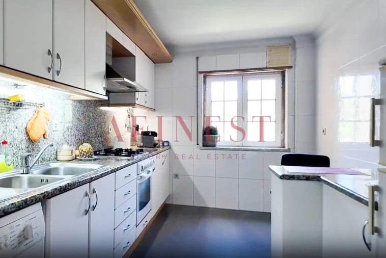 Apartamento T2 para Arrendamento em Alcabideche Foto 20