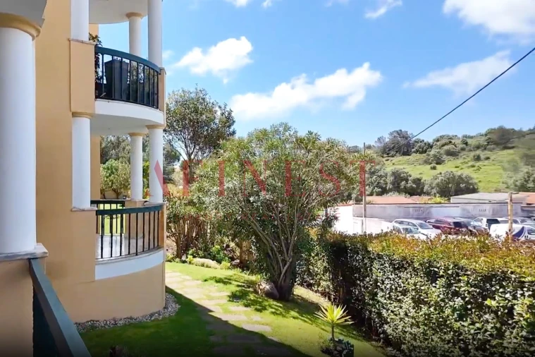 Apartamento T2 para Arrendamento em Alcabideche Foto 24