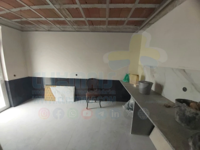 Moradia T4 para Venda em Palmeira Foto 21