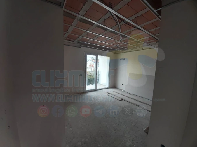 Moradia T4 para Venda em Palmeira Foto 25