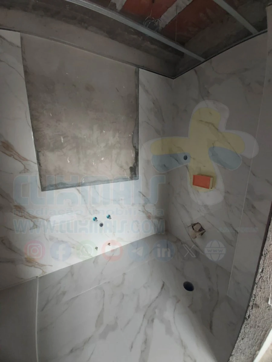 Moradia T4 para Venda em Palmeira Foto 37