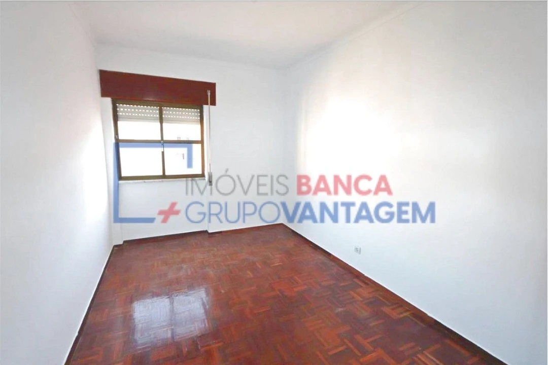Apartamento T3 para Venda em Moita Foto 15
