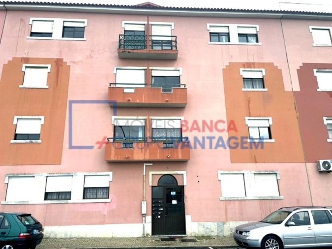 Apartamento T3 para Venda em Moita Foto 18
