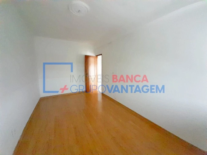 Apartamento T3 para Venda em Moita Foto 11