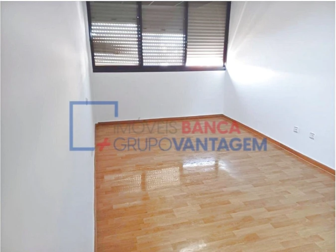 Apartamento T3 para Venda em Amora Foto 2