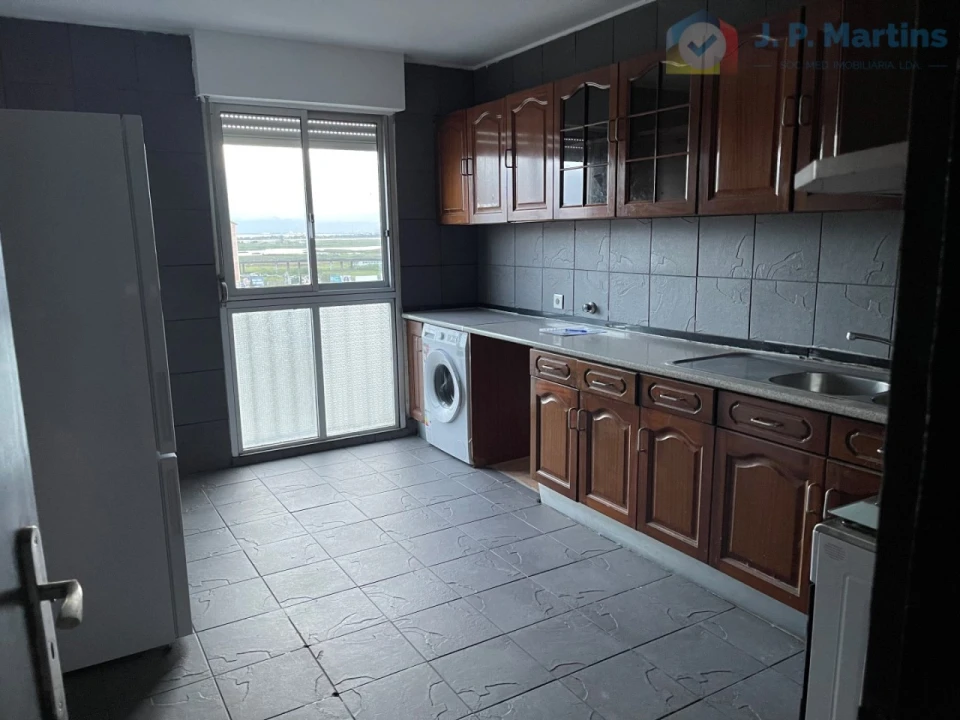 Apartamento T3 para Venda em Corroios Foto 1