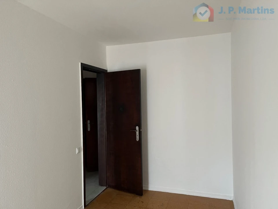 Apartamento T3 para Venda em Corroios Foto 15